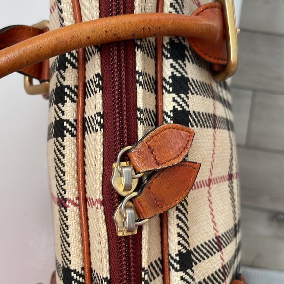 BURBERRY handbag shoulder purse authentic - Picture 12 of 12